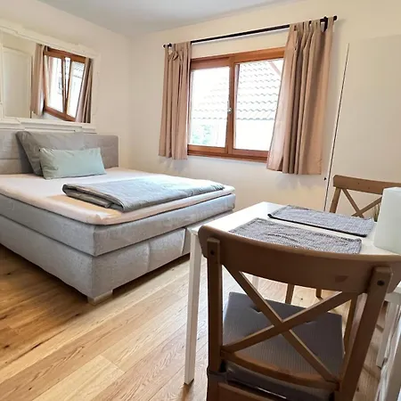 Modernes Mini-apartment In Kork Lägenhet *